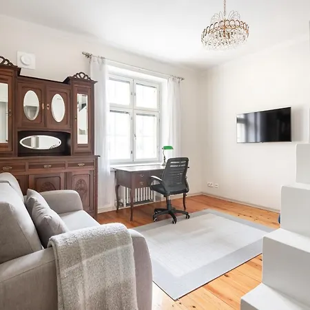 Appartamento Wehost Spacious Studio For 5 With A Kitchen Helsinki Esterno foto