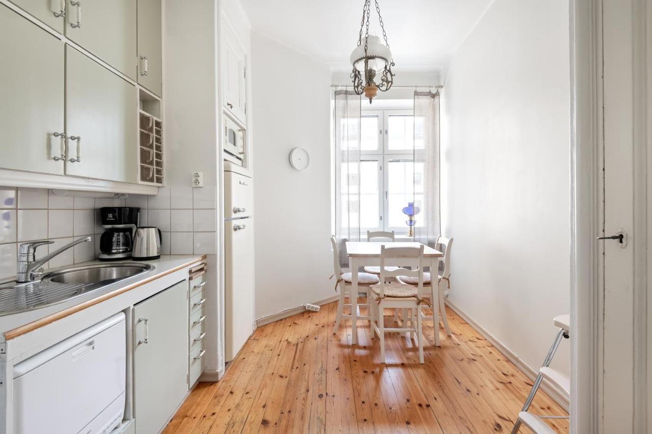 Wehost Spacious Studio For 5 With A Kitchen Apartment Helsinki